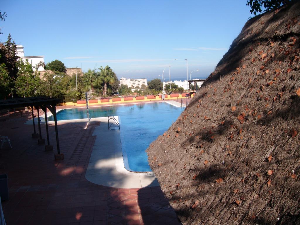 Duquesa De Espana Torremolinos Exterior photo